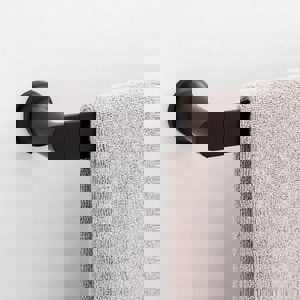 24 TWL BAR *BERWYN MB